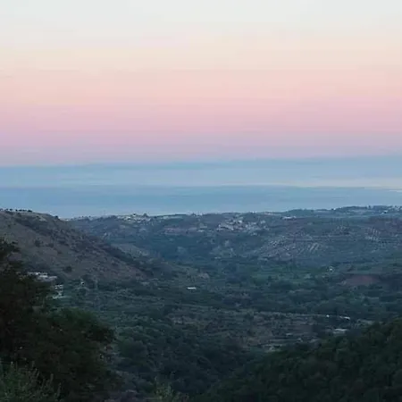 Feriehus La Parrera A House Overlooking The Ionian Sea *